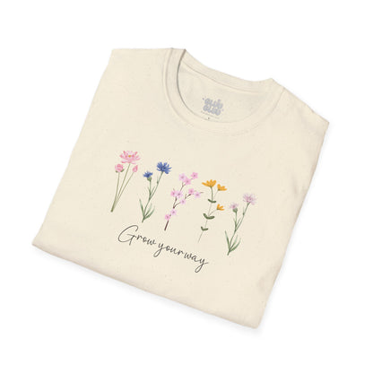 Camiseta floral estética, camiseta con frase y flores, camiseta flor silvestre, camiseta con mensaje positivo