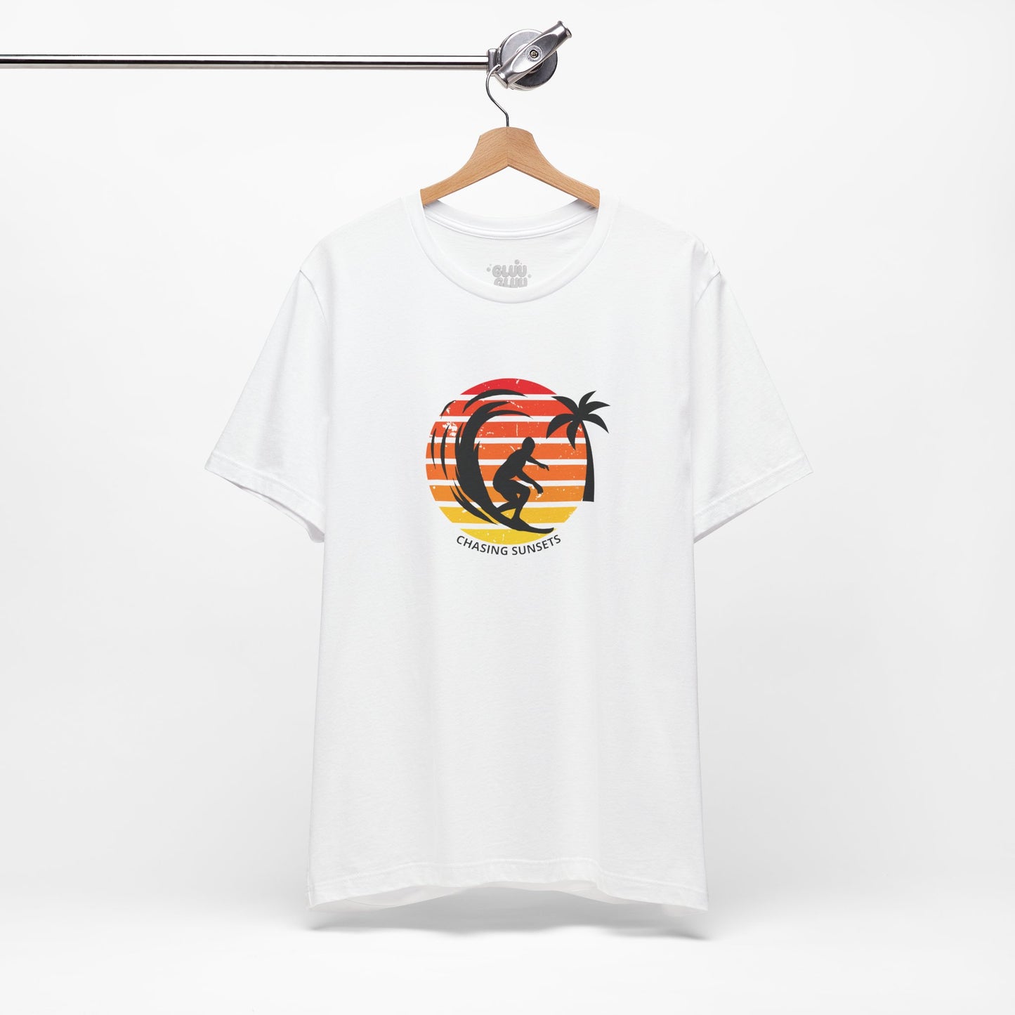 Camiseta Chasing Sunsets, Camiseta de Surf, Camiseta Surf Vintage, Camiseta Retro de Playa