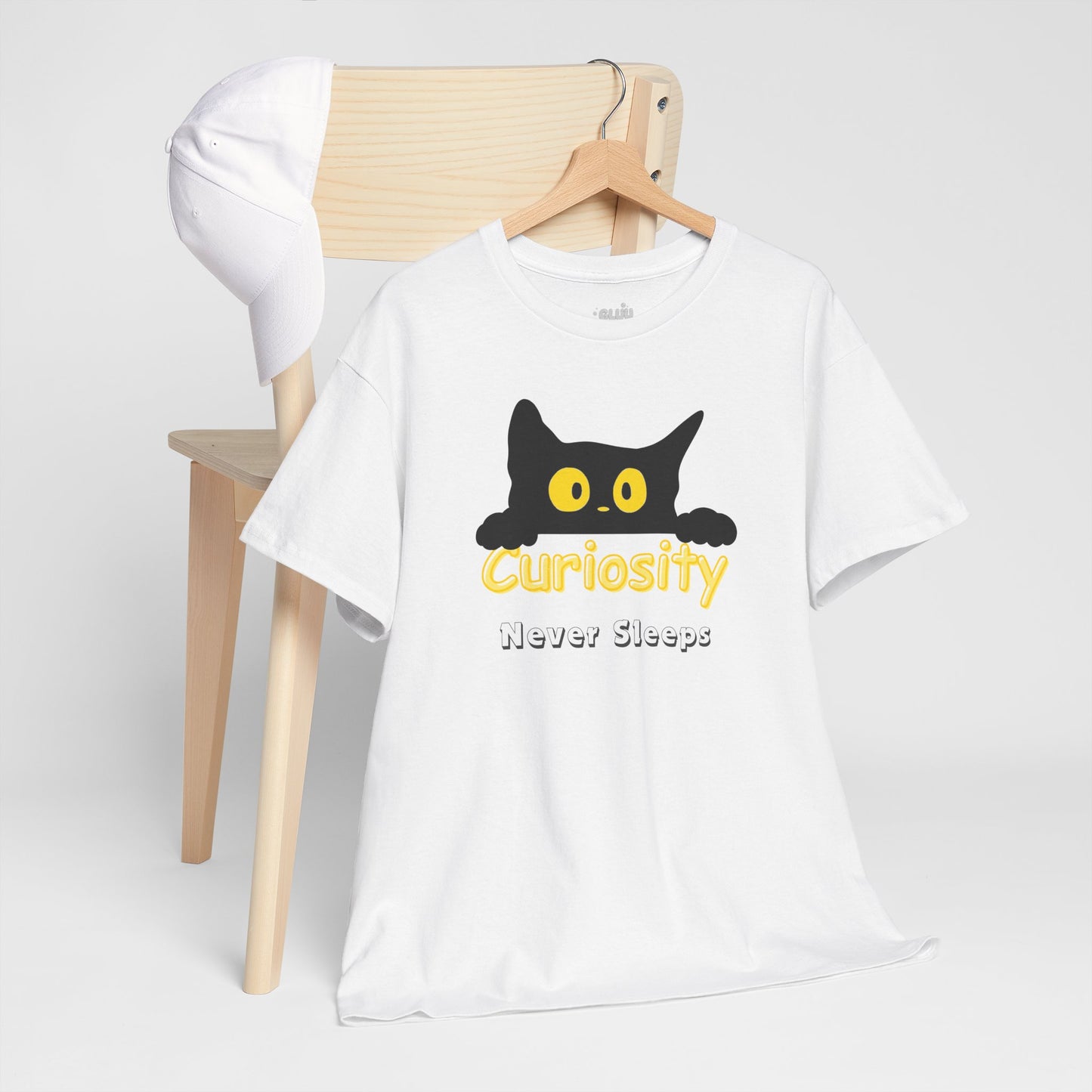 Camiseta de gato negro curioso, Camiseta minimalista de algodón, Regalo para amantes de los gatos