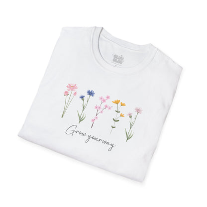 Camiseta floral estética, camiseta con frase y flores, camiseta flor silvestre, camiseta con mensaje positivo