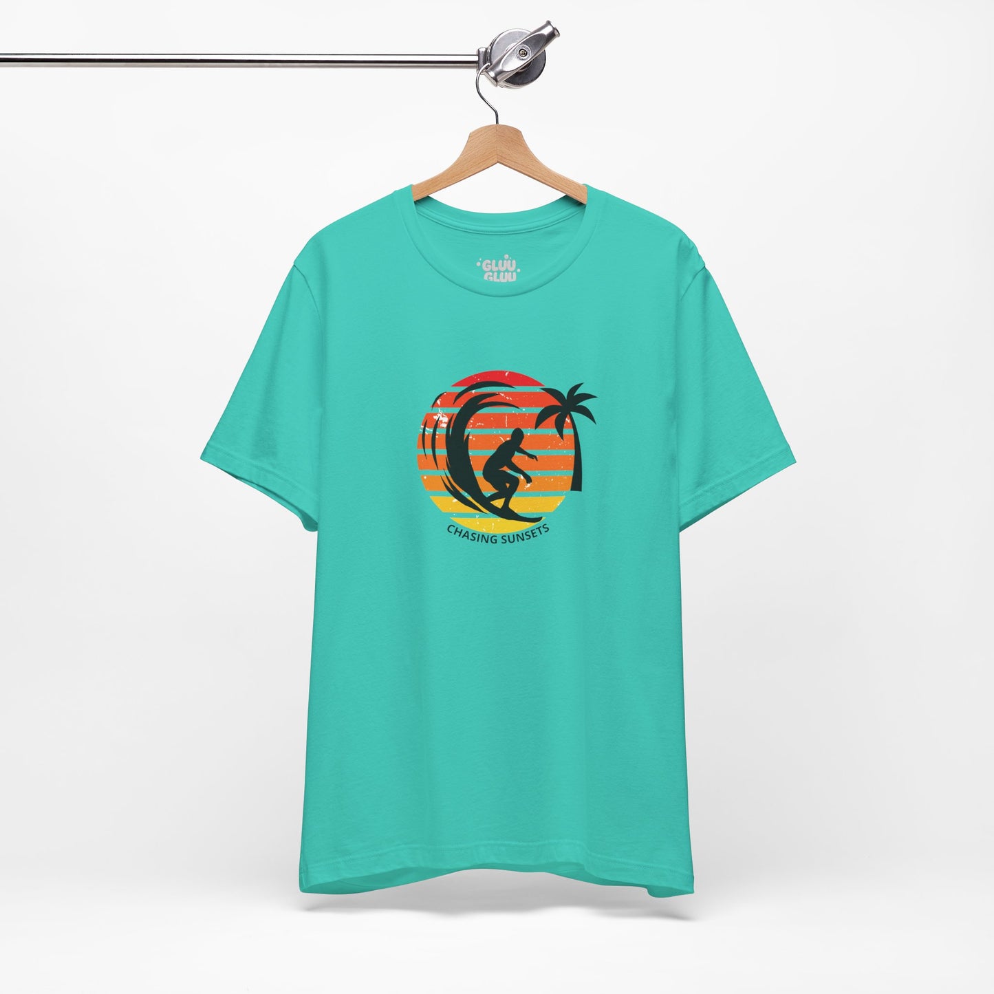 Camiseta Chasing Sunsets, Camiseta de Surf, Camiseta Surf Vintage, Camiseta Retro de Playa
