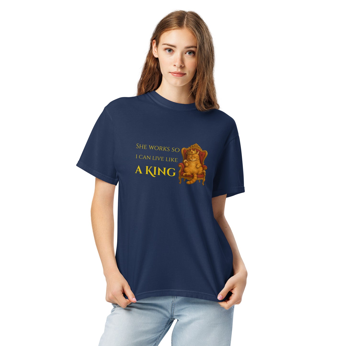 Camiseta Gráfica Gato Rey, Camiseta para Amantes de los Gatos, Camiseta Divertida de Gato Rey, diseño de GLUU GLUU.